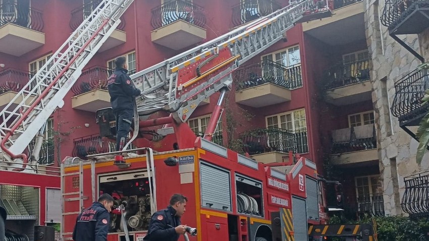 Muğla Büyükşehir İtfaiyesi bayram tatilinde 144 olaya müdahale etti