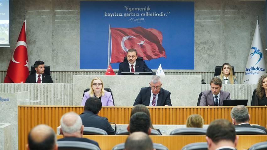 Beylikdüzü Belediye Başkan Vekili Çebi: ''Başkanımıza olan inancımız ve desteğimiz tamdır''