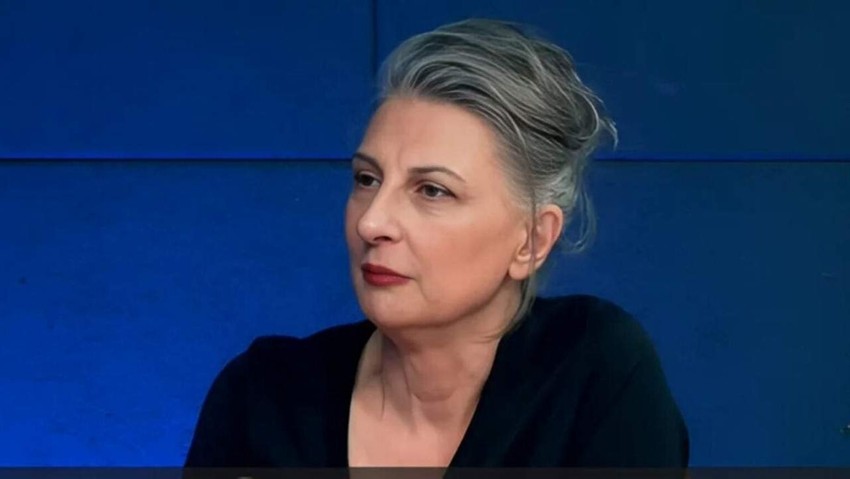 ''Korkuyorum'' diyen ünlü kadın yazar kalemini kırdı