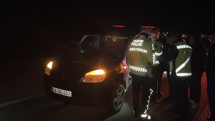 Yolcu otobüsünün şoförü bir kişiyi ezip geçtikten sonra kendini ihbar etti - Resim: 4