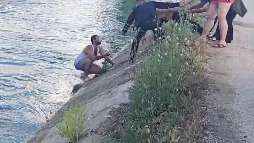 Aracıyla sulama kanalına uçan sürücü yardımları reddetti - Resim: 3