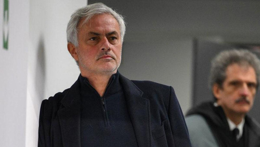Fenerbahçe'den kovulan Mourinho'ya sürpriz teklif