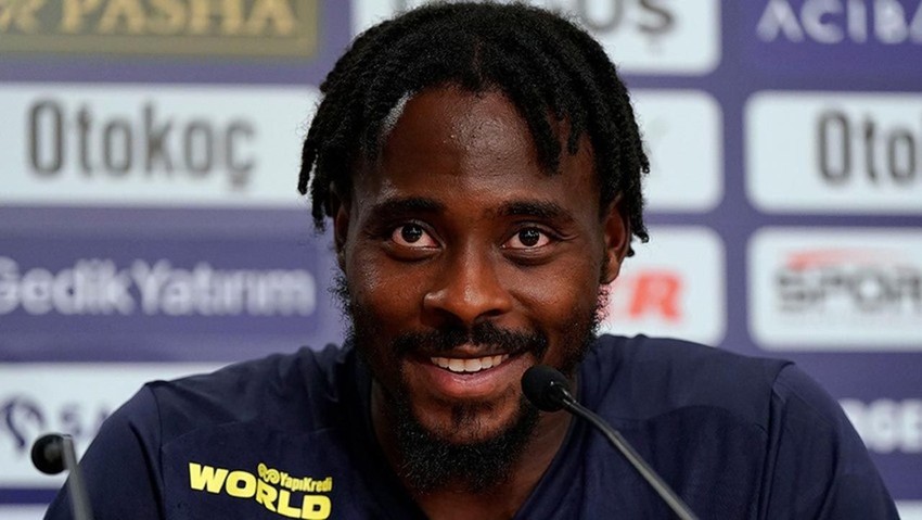 Fenerbahçe'den ayrılan Osayi Samuel'e Süper Lig'den talip çıktı - Resim: 1
