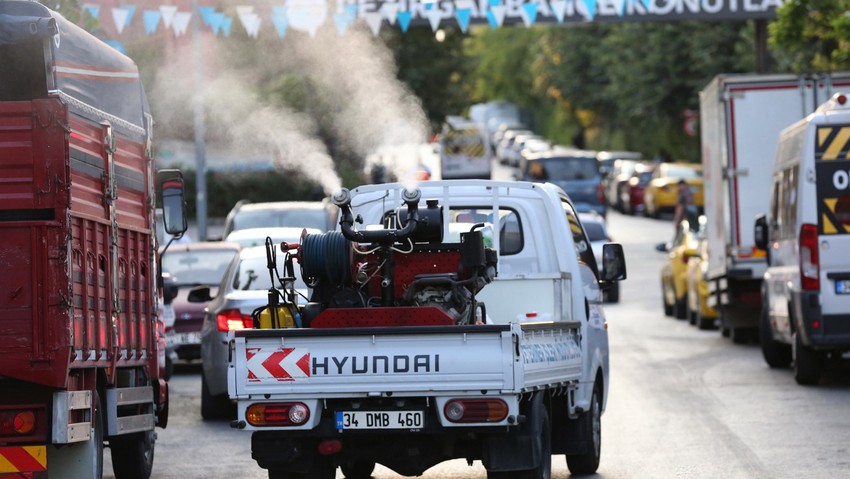 Küçükçekmece Belediyesi sivrisineklere karşı alarmda