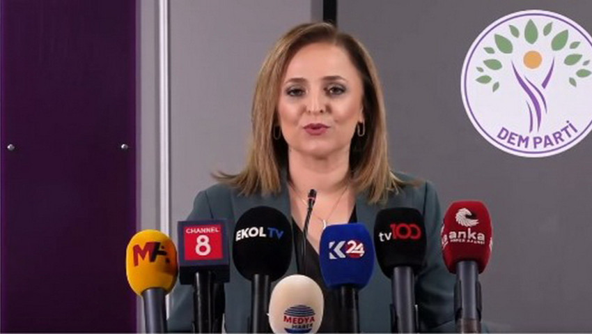 DEM Parti yeni süreçte tarih verip bebek katili Öcalan'ı işaret etti