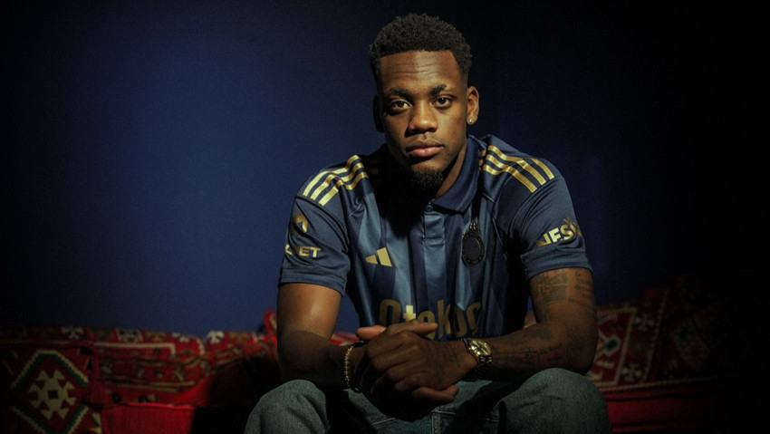 Fenerbahçe'nin 77 milyon Euro'luk yeni golcüsü imzayı attı