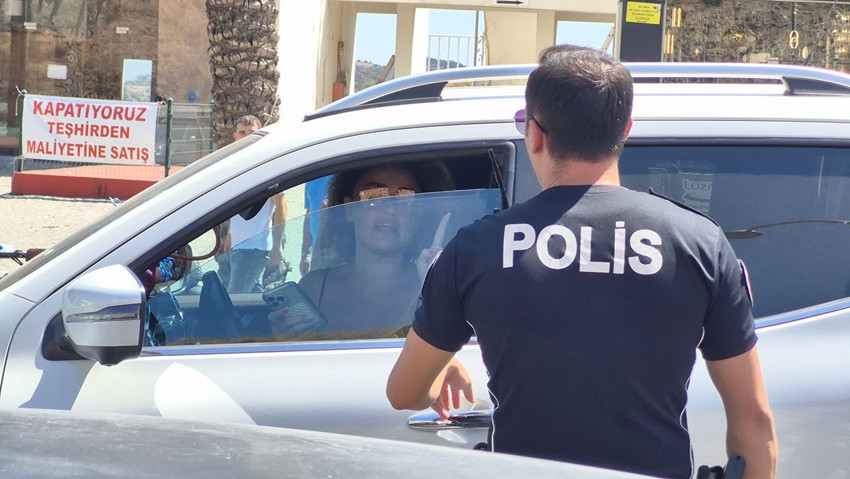 Dilan Çıtak aracını polisin üzerine sürdü; havaya ateş açılarak durduruldu - Resim: 4
