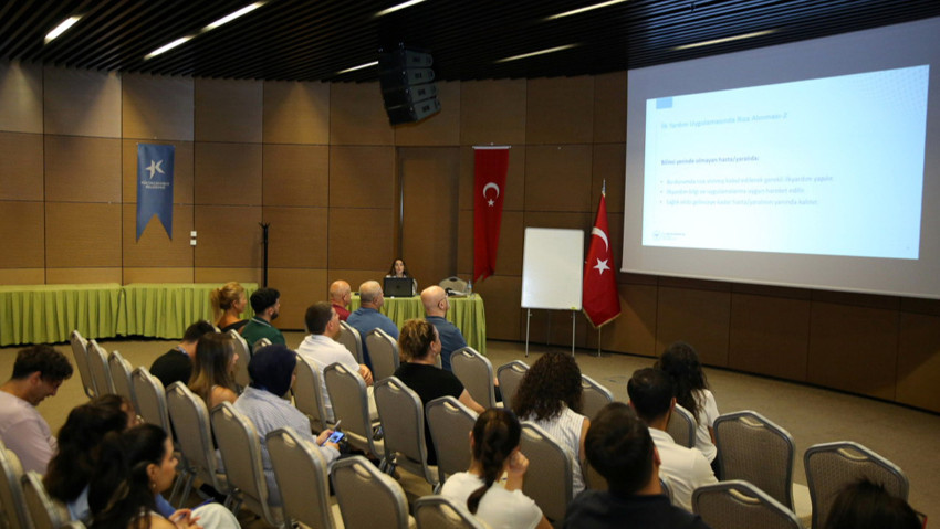 Küçükçekmece Belediyesi'nde personele sağlıklı hayat eğitimi verildi