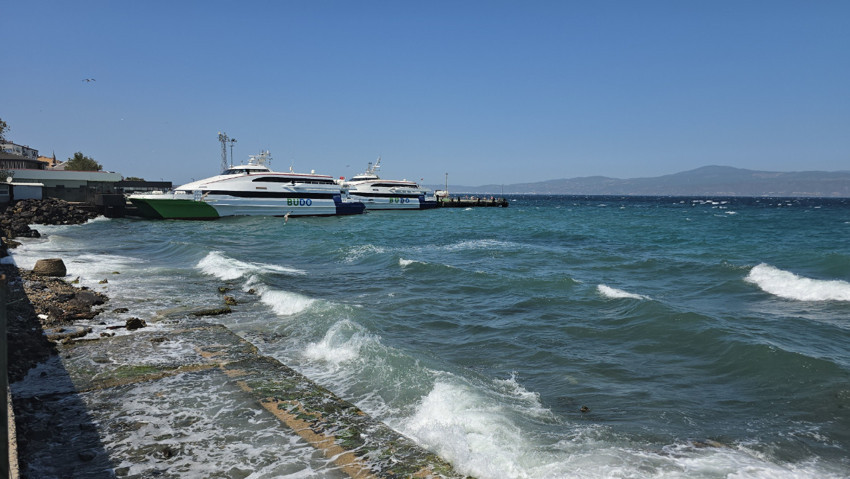 Marmara'da fırtına: BUDO 10 seferini iptal etti