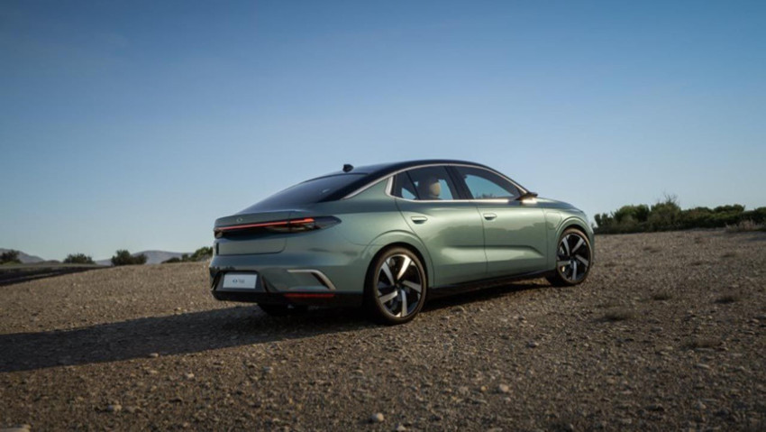 Togg artık Almanya'da da satışta... Togg T10F'in ve Togg T10X'in Almanya satış fiyatı belli oldu - Resim: 1