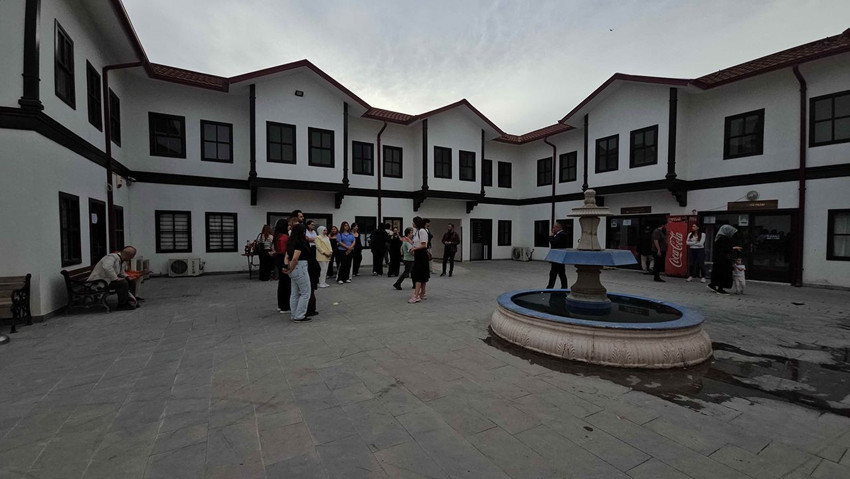 Turistik Karaelmas Treni Türkiye'nin masal diyarlarındaki 2. seferini tamamladı - Resim: 1