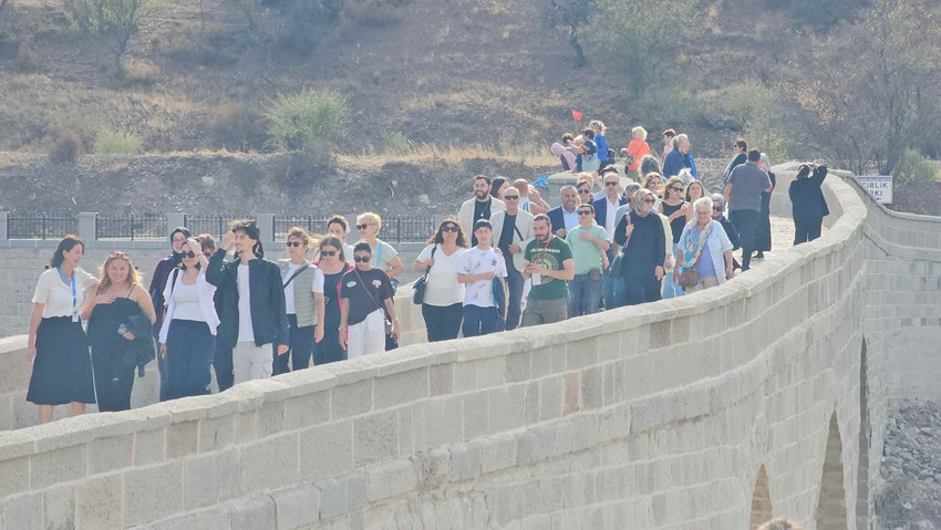Turistik Karaelmas Treni Türkiye'nin masal diyarlarındaki 2. seferini tamamladı - Resim: 3