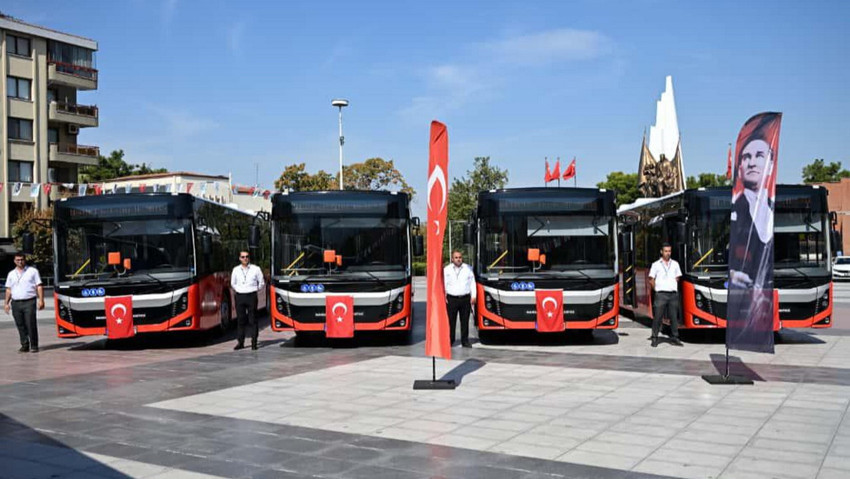 Manisa Büyükşehir, Toplu Ulaşım Konforu için Filoya 35 Yeni Otobüs Ekledi