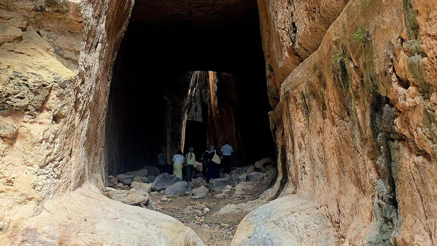 Türkiye'nin tarihi sır noktasına ziyaretçi akını: Günde 100'den fazla kişi soluğu burada alıyor - Resim: 3