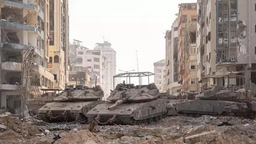 İsrail ateşkesi bir kez daha deldi; Gazze'ye bomba ve füze yağdı