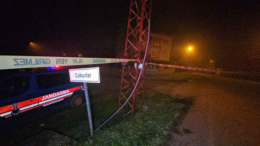 Emekli polis tüfekle kahvehane bastı: 2 ölü, 2 yaralı - Resim: 2