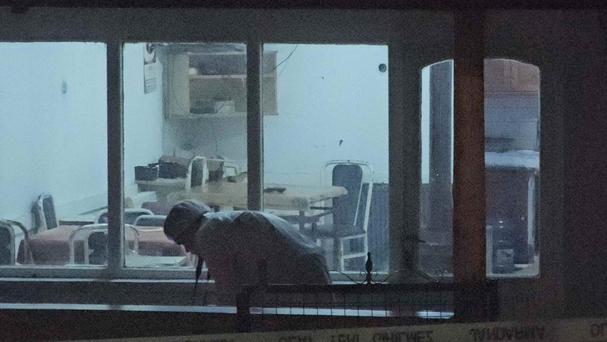 Emekli polis tüfekle kahvehane bastı: 2 ölü, 2 yaralı - Resim: 4