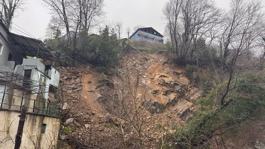 Zonguldak'ta heyelan paniği: Ev ve işyerleri tahliye edildi! - Resim: 4