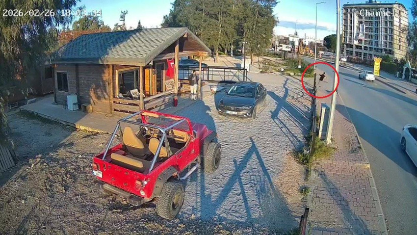 Silahlı suikast anı kamerada: Müşteri gibi geldi, arkasını dönünce ateş açtı - Resim: 2