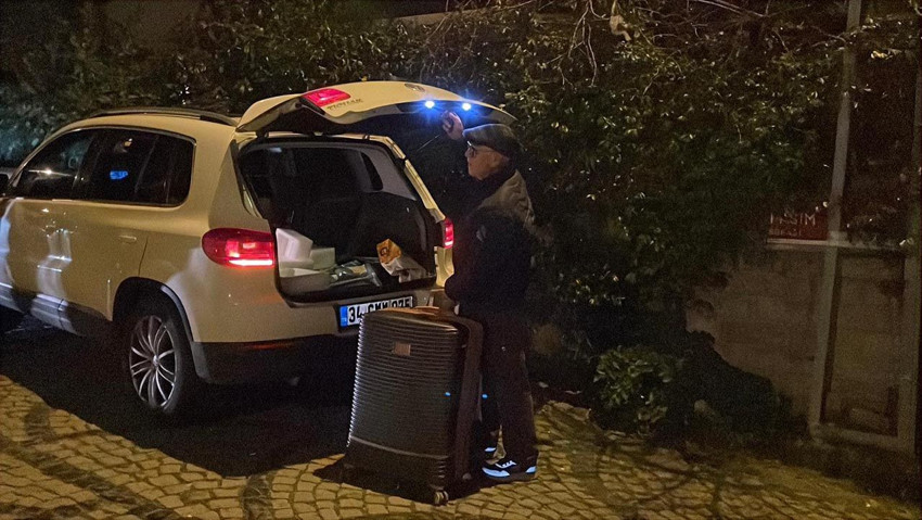 İstanbul'da gece yarısı çökme paniği: Bina tahliye edilip mühürlendi - Resim: 2