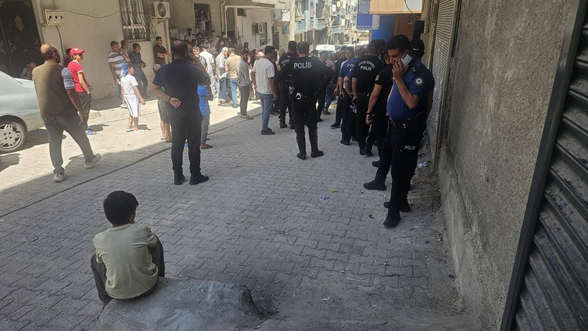 Yine bir kadın yine şüpheli ölüm! Koridorda kan izleri bulundu - Resim: 4