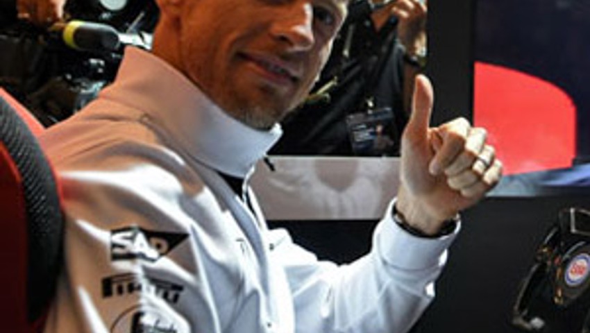Jenson Button devam dedi