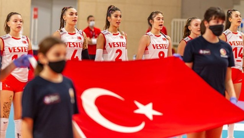 17 Yaş Altı Kız Milli Takımımızdan büyük gurur! Finale yükseldi