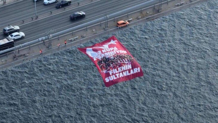 Filenin Sultanları'nın zaferi boğazda köprülerde