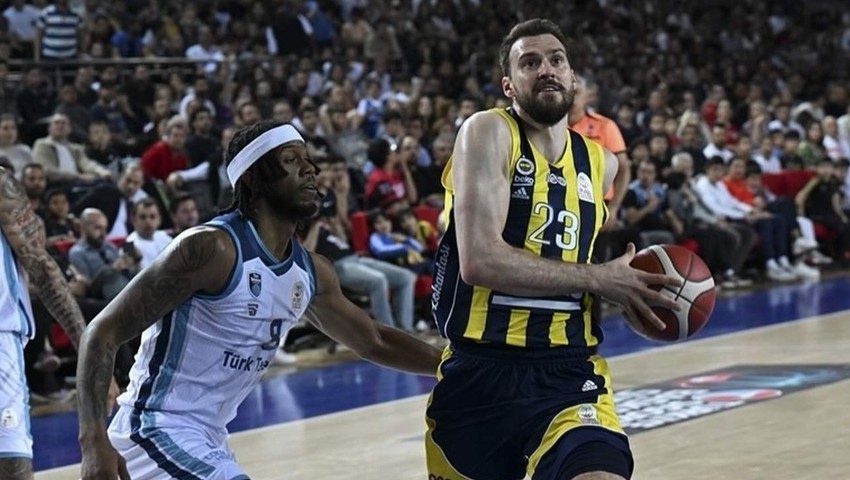 Fenerbahçe'ye Monaco ertelemesi