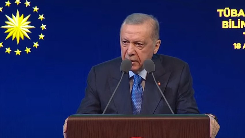 Erdoğan: ''Türkiye, Türkiye'den daha büyüktür''