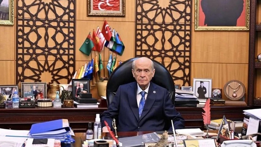 Bahçeli "yandaş medyaya'' çattı: ''İçimize yuvalanmış şeytanlar!''