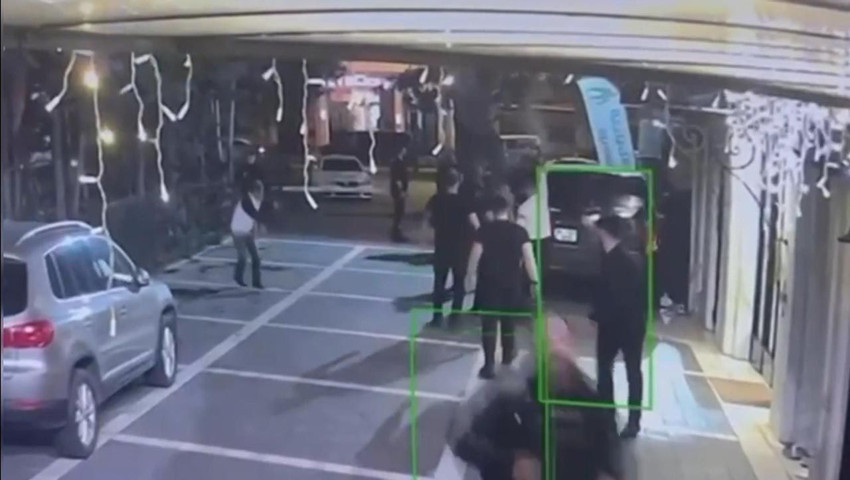 Gece kulübünde 1 kişinin öldüğü çatışmanın görüntüleri ortaya çıktı - Resim: 1