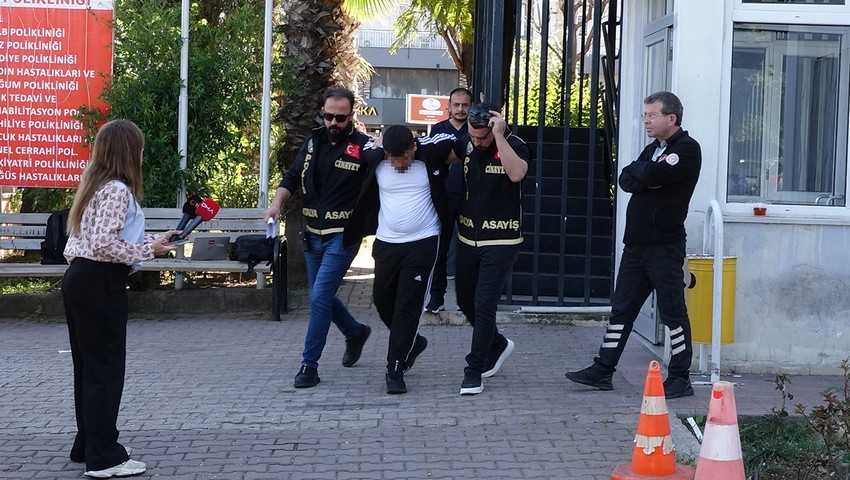 Evinde kalan arkadaşını taciz iddiasıyla öldürdü
