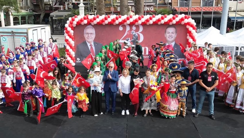 Bandırma'da Uluslararası Çocuk Festivali coşkusu
