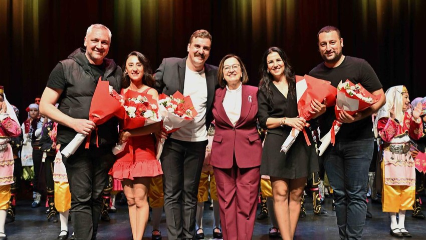 23 Nisan coşkusu Muratpaşa’da Yaşandı