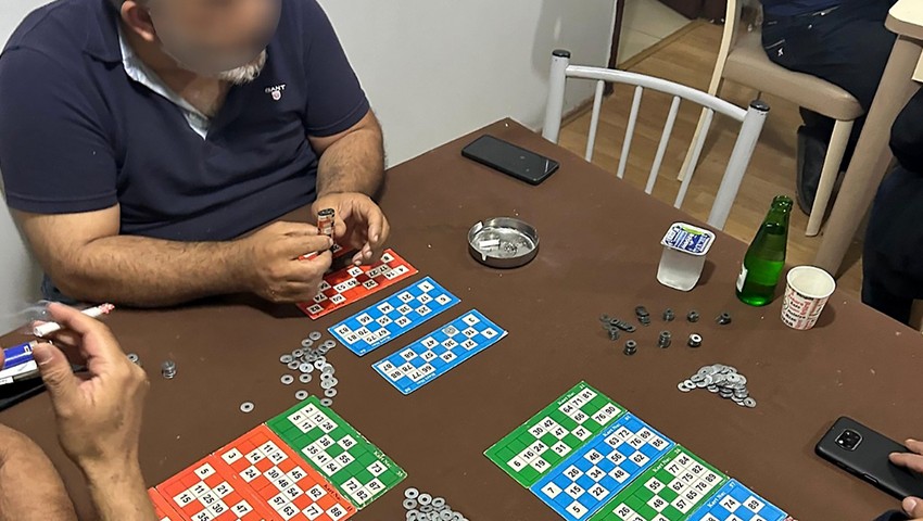 Sosyal medyada canlı yayınlanan kumara suçüstü