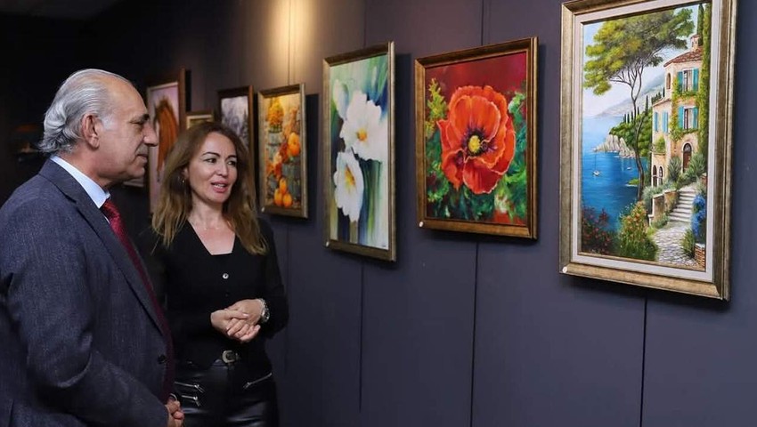Hayatın Renkleri karma resim sergisi Bandırma'da açıldı