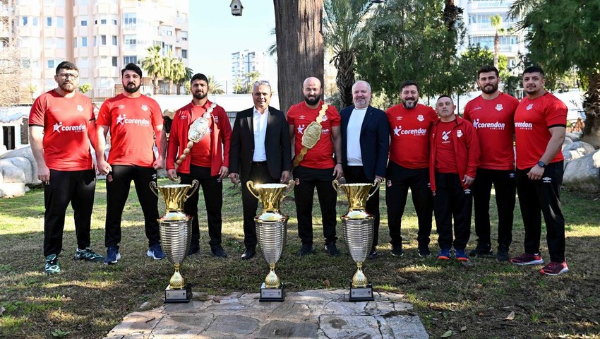 Muratpaşa Spor Kulübü'nde görev dağılımı yapıldı