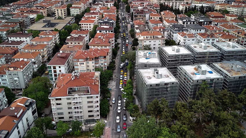 İstanbul'da vatandaşa saç baş yoldurtan uygulama: Yol komple kapatıldı!