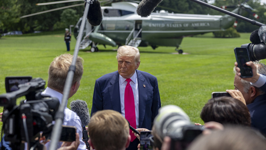 Trump'tan Grönland ve Venezuela resti: ''İzin vermeyiz''