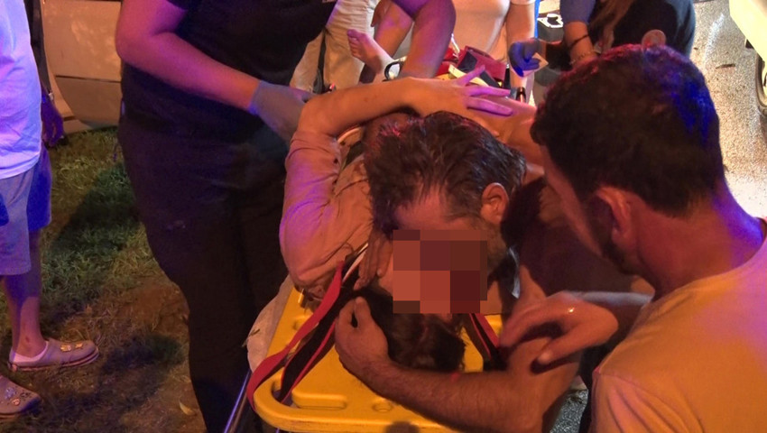 Korkunç kazada bir babanın çaresiz kaldığı anlar yürekleri yaktı!