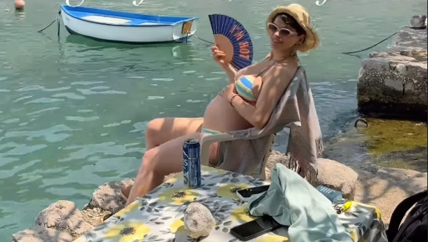 Evlendiği gün hamile olduğunu açıklamıştı... Karnı burnunda tatil pozları ortalığı karıştırdı