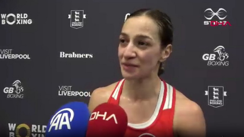 Milli boksör Buse Naz Çakıroğlu, dünya ikincisi oldu