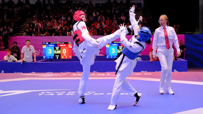 Elif Sude Akgül tekvandoda dünya ikincisi oldu