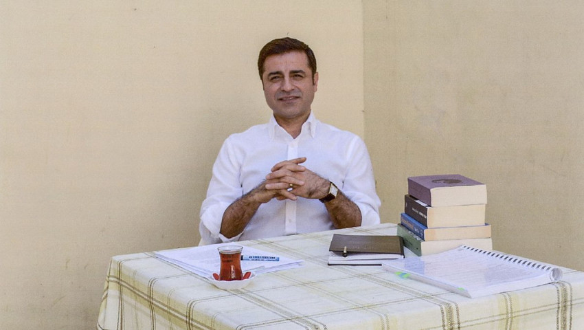 Selahattin Demirtaş, Bülent Arınç'a rest