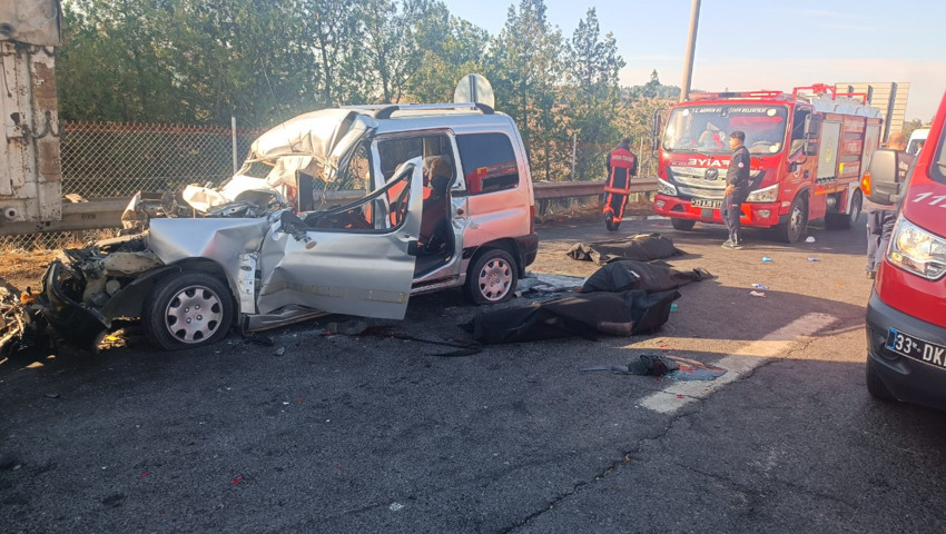 Mersin'de korkunç kaza: 3 ölü, 3 yaralı