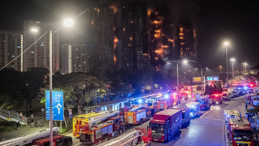 Hong Kong'da 8 gökdelenli sitedeki yangın faciasında can kaybı yükseldi