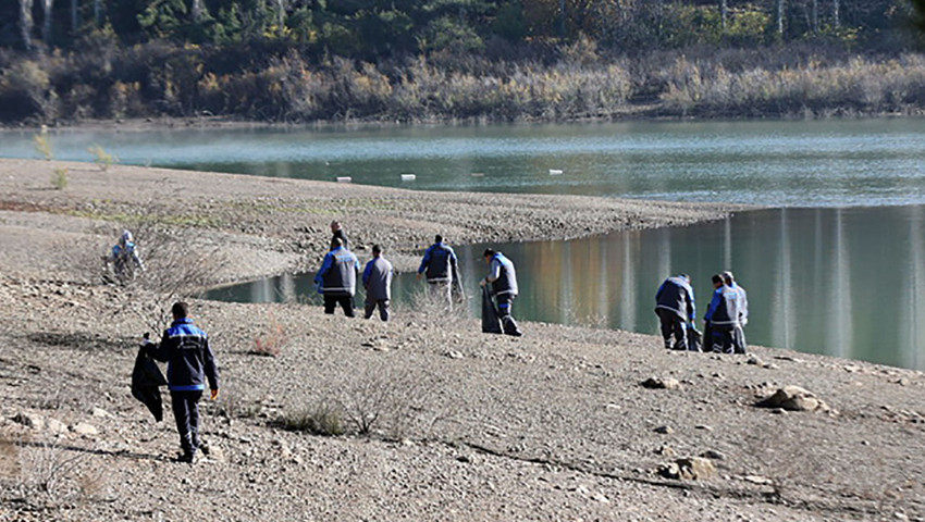 Muğla Büyükşehir'in temizlik seferberliği Ula Göleti'nden başladı