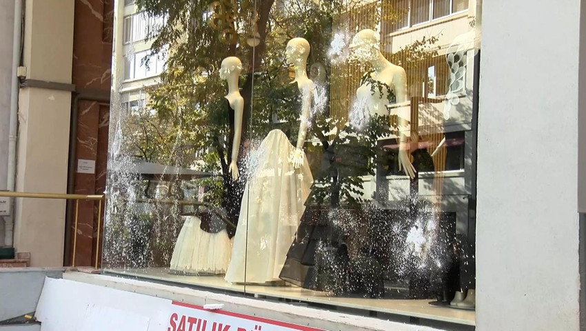 İstanbul'un sosyetik semtinde mağazaya silahlı saldırı