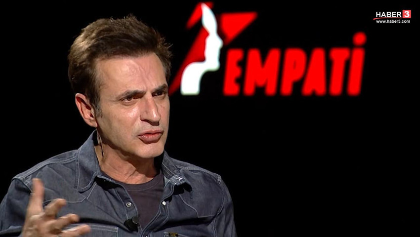 Ünlü şarkıcı Teoman'dan annesiyle ilgili yıllar sonra gelen itiraf